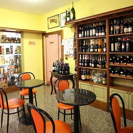 Hotel I Duchi Camerino Luaran gambar