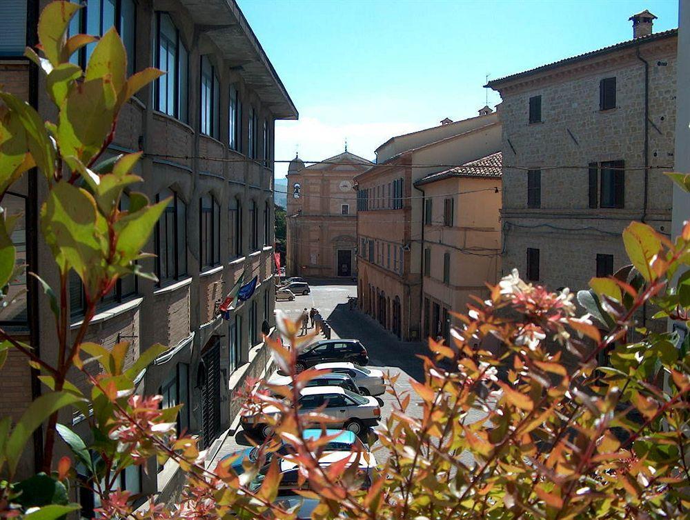 Hotel I Duchi Camerino Luaran gambar