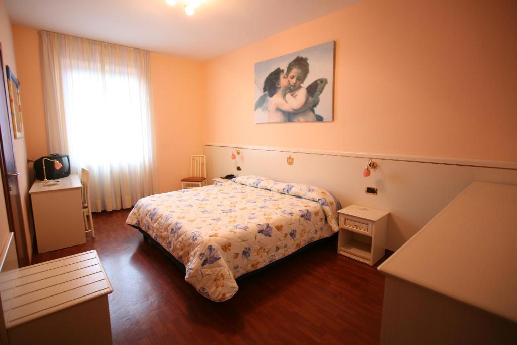 Hotel I Duchi Camerino Bilik gambar